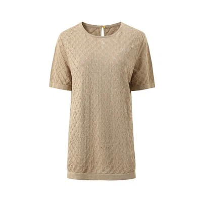 छोटी बाजू का बुना हुआ अंगरखा